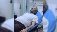 أكاديمي في صنعاء يناشد فاعلي الخير تسديد تكاليف علاجه: "أصبحنا أرخص شيء في البلد" أكاديمي في صنعاء يناشد فاعلي الخير تسديد تكاليف علاجه: "أصبحنا أرخص شيء في البلد"