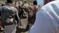 "بني حشيش" تواري جثماني اثنين من أبنائها قتلا برصاص الحوثيين في أكتوبر الماضي "بني حشيش" تواري جثماني اثنين من أبنائها قتلا برصاص الحوثيين في أكتوبر الماضي