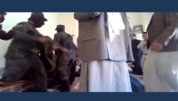 عناصر حوثية تقتحم الاجتماع السنوي للبهائيين وتختطف العشرات منهم عناصر حوثية تقتحم الاجتماع السنوي للبهائيين وتختطف العشرات منهم