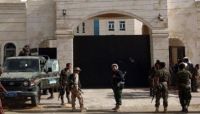 نهب "العقارات".. قيادات حوثية تسطو على شارع فرعي بالكامل في "صنعاء" نهب "العقارات".. قيادات حوثية تسطو على شارع فرعي بالكامل في "صنعاء"