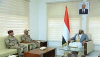 العرادة يشدد على رفع الجاهزية القتالية لكافة منتسبي القوات المسلحة العرادة يشدد على رفع الجاهزية القتالية لكافة منتسبي القوات المسلحة
