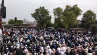 تشييع مهيب لجثمان الشيخ "الزنداني" في مدينة إسطنبول تشييع مهيب لجثمان الشيخ "الزنداني" في مدينة إسطنبول