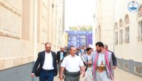 مصادر تؤكد طرد الحوثيين لموظفي مؤسسة اليتيم في صنعاء واستبدالهم بموالين لها مصادر تؤكد طرد الحوثيين لموظفي مؤسسة اليتيم في صنعاء واستبدالهم بموالين لها