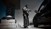 مليشيا الحوثي تكثف من إجراءات التضييق على المواطنين في صنعاء وتستحدث نقاطاً تفتيش جديدة مليشيا الحوثي تكثف من إجراءات التضييق على المواطنين في صنعاء وتستحدث نقاطاً تفتيش جديدة