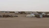 مركز حقوقي يدين استهداف الحوثيين مخيما للنازحين في مأرب